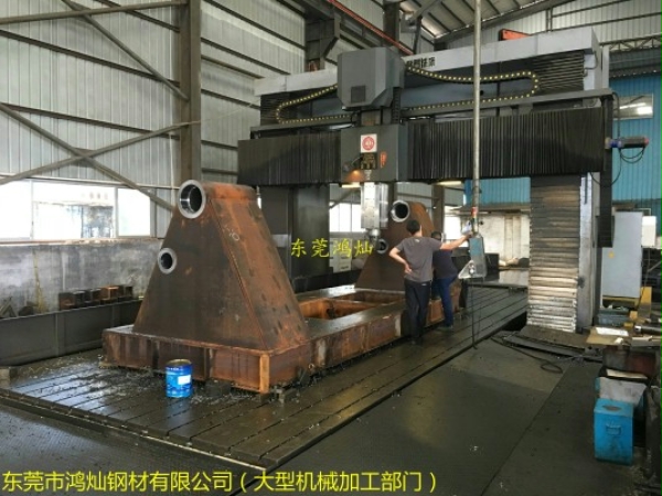 鴻燦專業(yè)從事機架焊接_高節(jié)能_焊接精度高 鴻燦專業(yè)從事機架焊接_高節(jié)能_焊接精度高