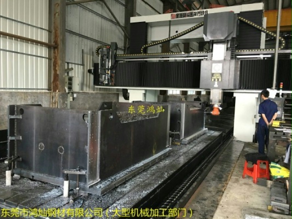 鴻燦專業(yè)從事機架焊接_高節(jié)能_焊接精度高 鴻燦專業(yè)從事機架焊接_高節(jié)能_焊接精度高